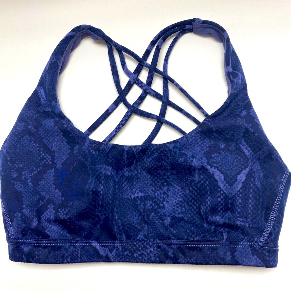 Victorias Secret Strappy Back Sports Bra Bralette Medium Blue Active Criss Cross
